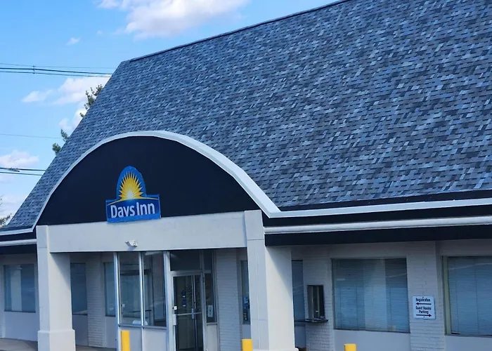 Days Inn By Wyndham Frankfort