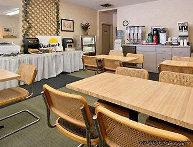 Days Inn By Wyndham Frankfort 